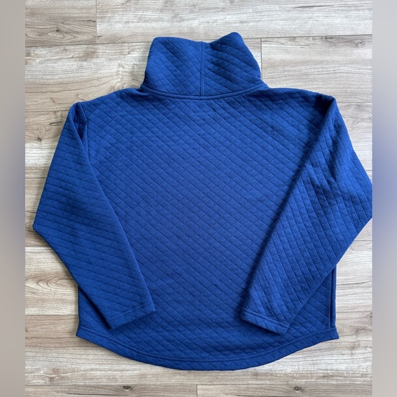 Vineyard Vines Polyester Cowl Neck Quilted
Pullover Women's Small Blue - Picture 2 of 6
